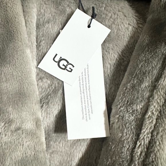 UGG Marlow Double Face Fleece Robe in Charcoal Gray Size Medium NWT - Picture 8 of 9